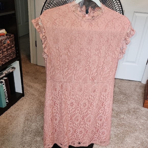 Who What Wear Dresses & Skirts - Delicate Dusty Pink Lace Dress Size S